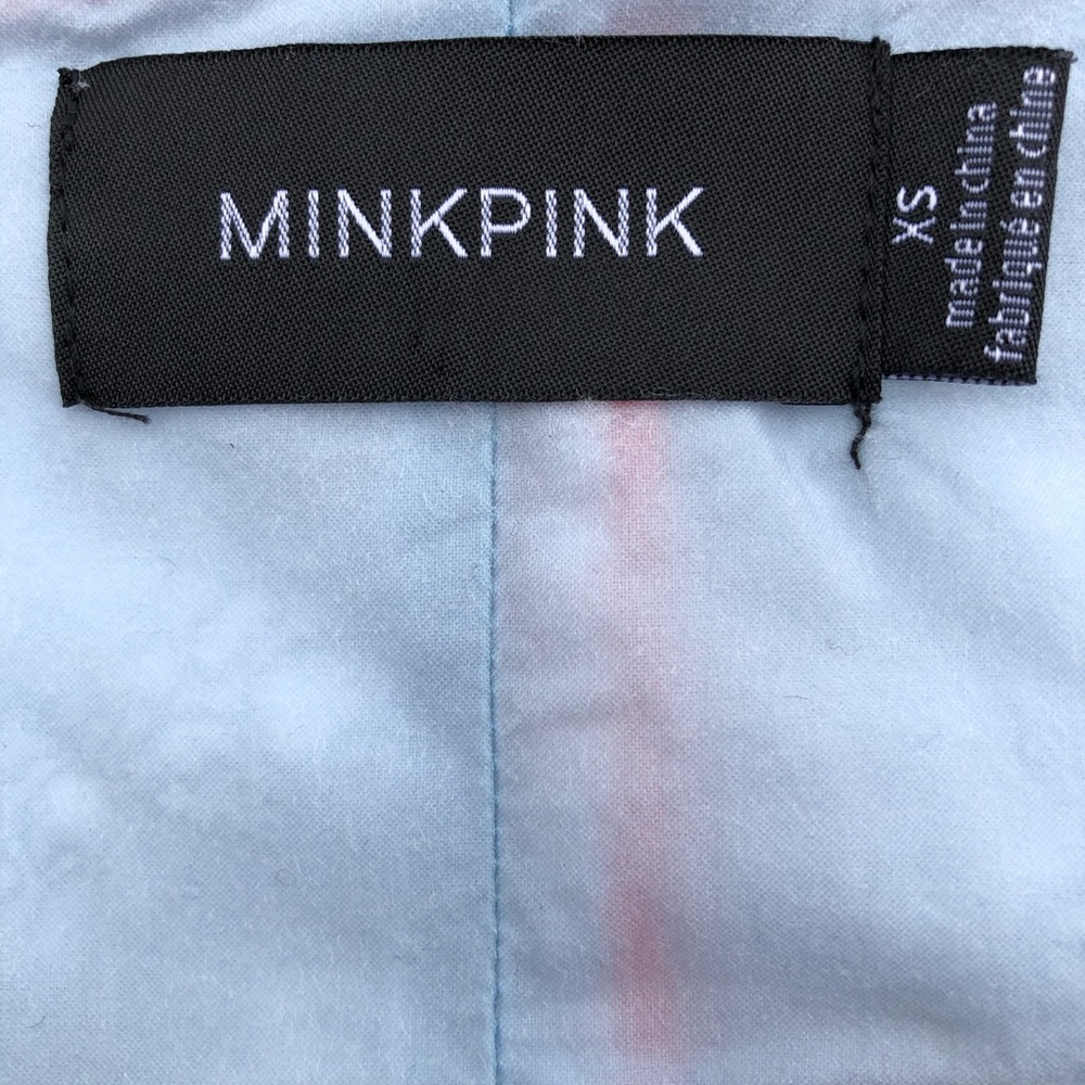 ☀️☀️☀️ 4/$20 MinkPink Queen’s Garden bustier! - Picture 8 of 8